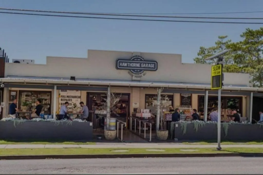 Prime Location: Just Steps Away From Oxford Street Apartment Brisbane