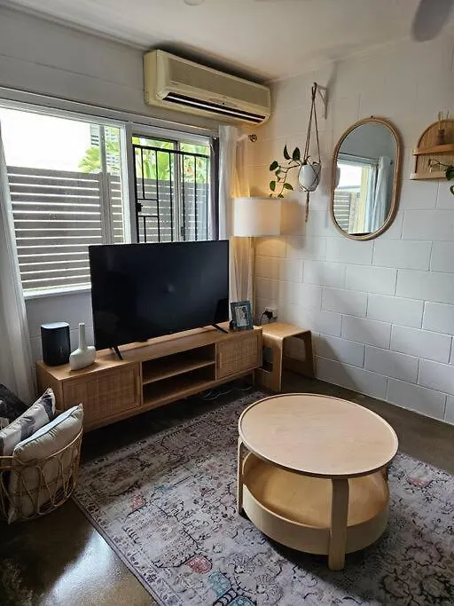 Prime Location: Just Steps Away From Oxford Street Apartment Brisbane